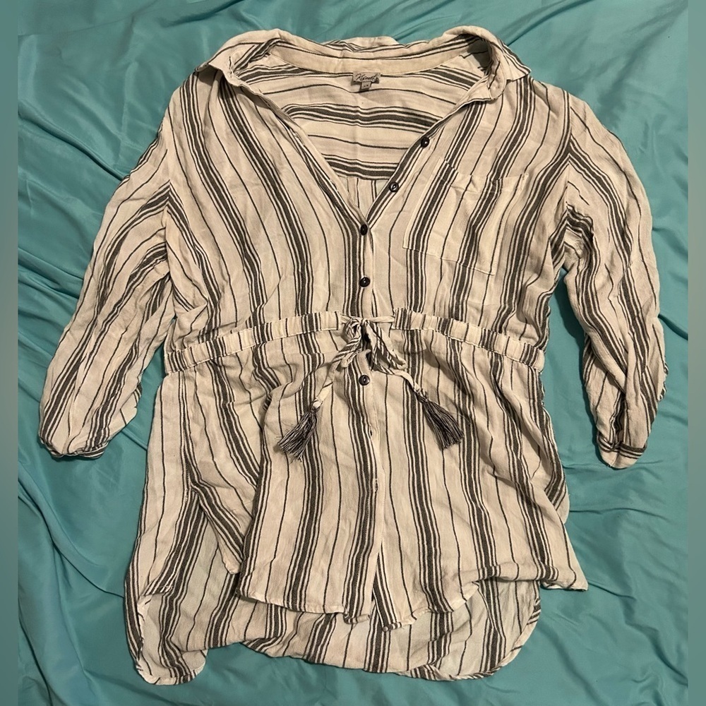 Kidney Striped white and Black Button Down Women's Top - Picture 5 of 5